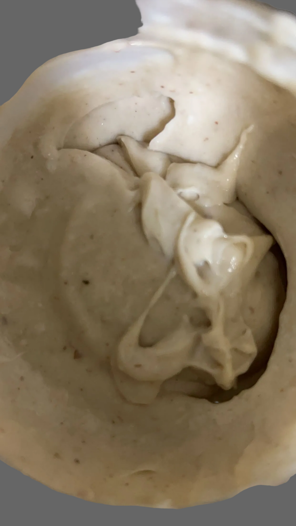 deep-conditioning hair mask designed to nourish dry strands, improve manageability, support length retention by reducing breakage, and leave hair feeling softer and more hydrated.